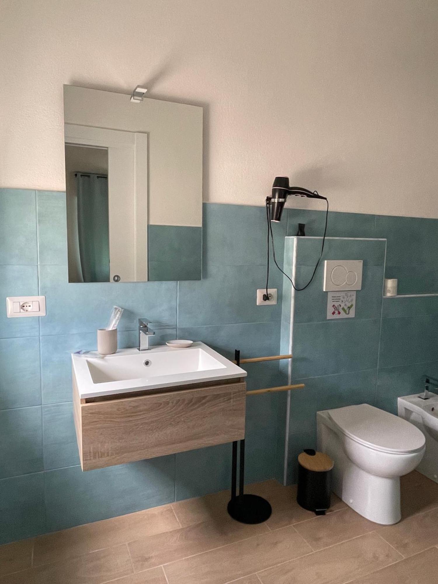 Profumo Di Mare B&B Porto Columbu - Perd'E Sali 外观 照片