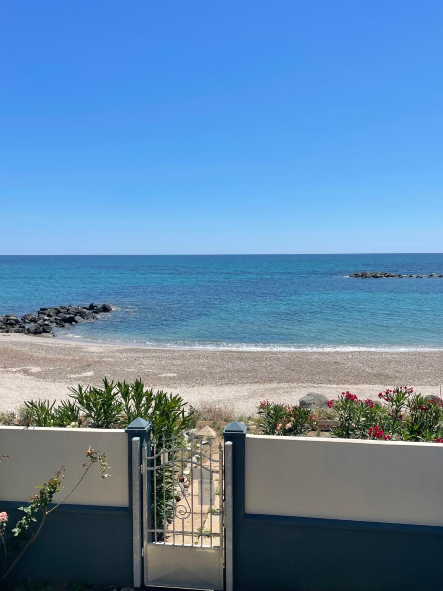 Profumo Di Mare B&B Porto Columbu - Perd'E Sali 外观 照片
